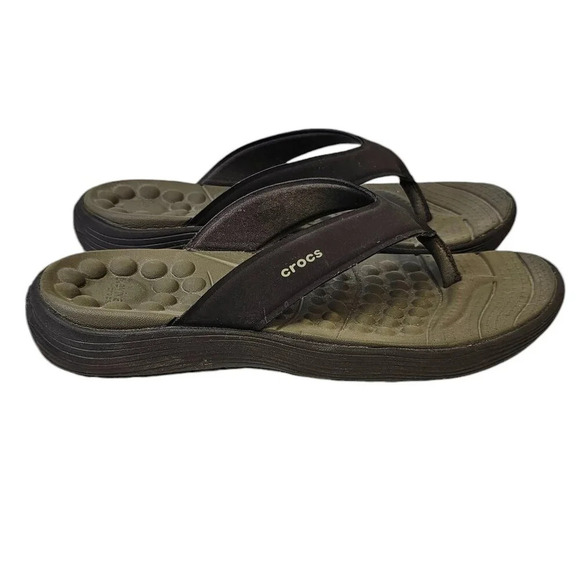 Crocs Mens Reviva Flip Flops Size 9 Brown Slip On Thongs Comfort - Picture 3 of 9